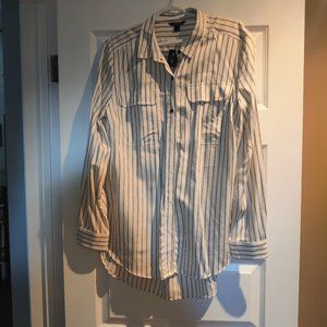 NWT Large Women's Pinstripe Blouse